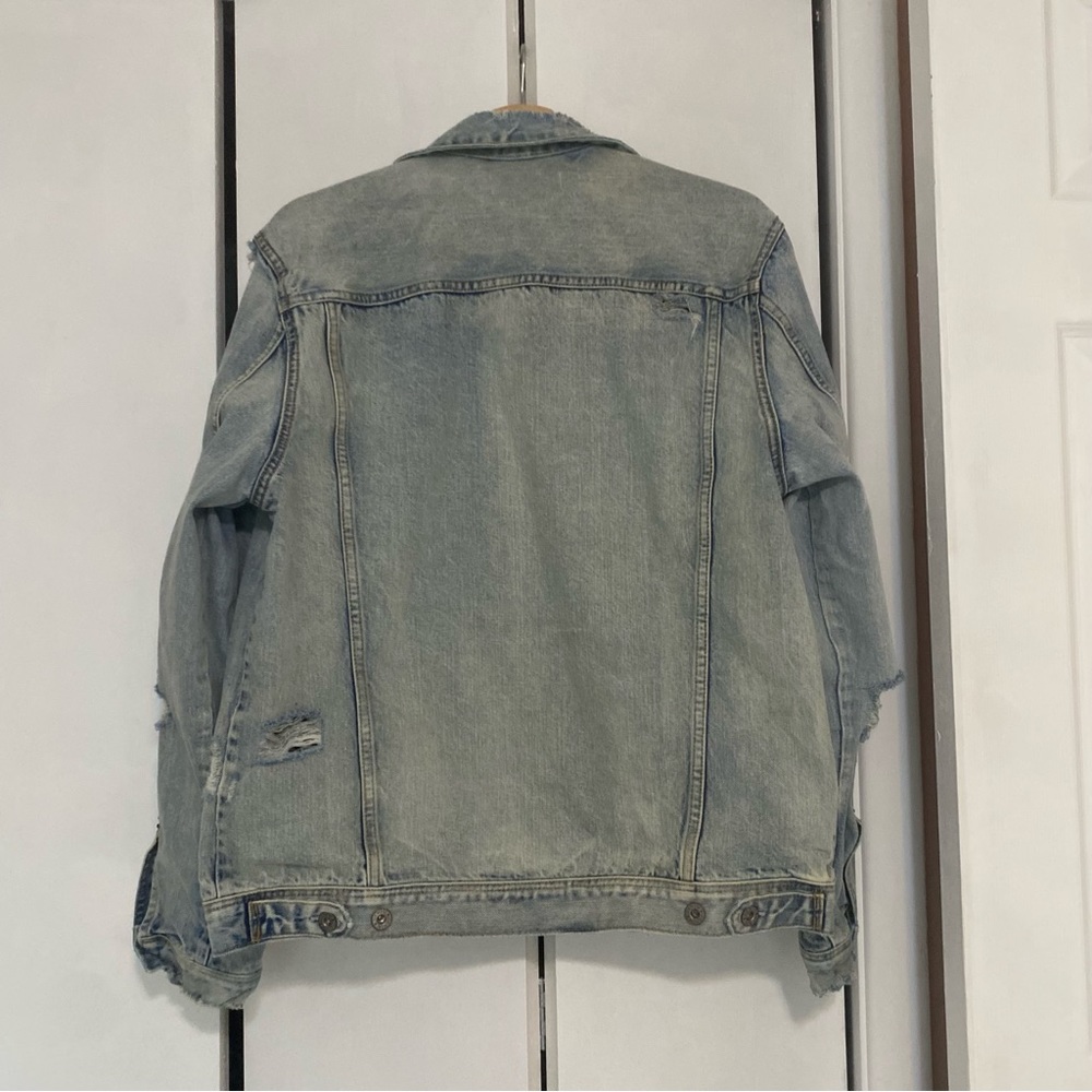 Distressed H&M 2016 Coachella jean jacket - Picture 7 of 9